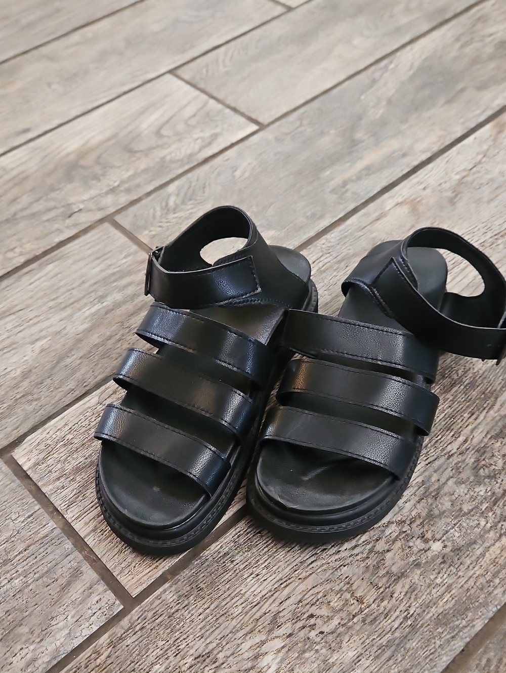 Black Strappy Platform Sandals Size 8.5 (39)